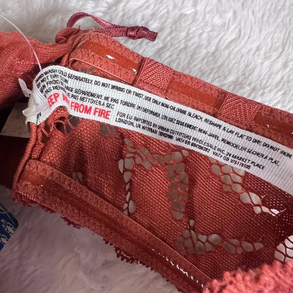 Free People Women's Love Letters Lace Bandeau‎ Bra Paprika Red 32B OB407880 NWT